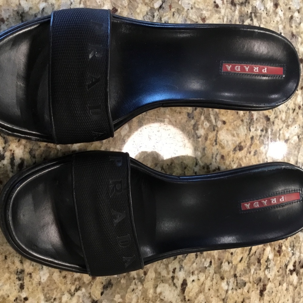 Women’s shoes - Picture 3 of 3